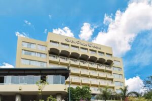 Hotel Fort&iacute;n Plaza