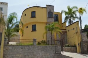 Hotel Guadalupe Bernal