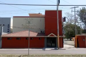 Hotel Hacienda Ca&ntilde;ada Rica