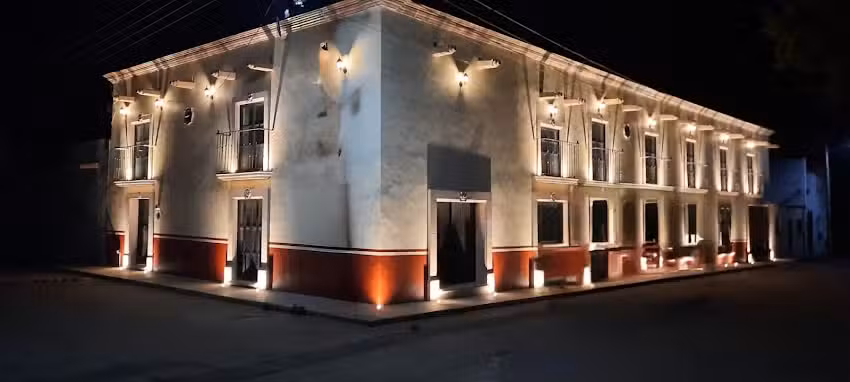 Hotel Hacienda Los Girasoles