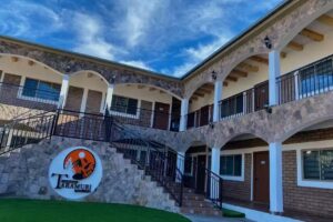 HOTEL HACIENDA TARAMURI