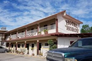 HOTEL HOROS