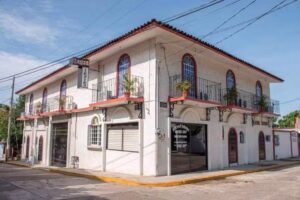 Hotel Isis