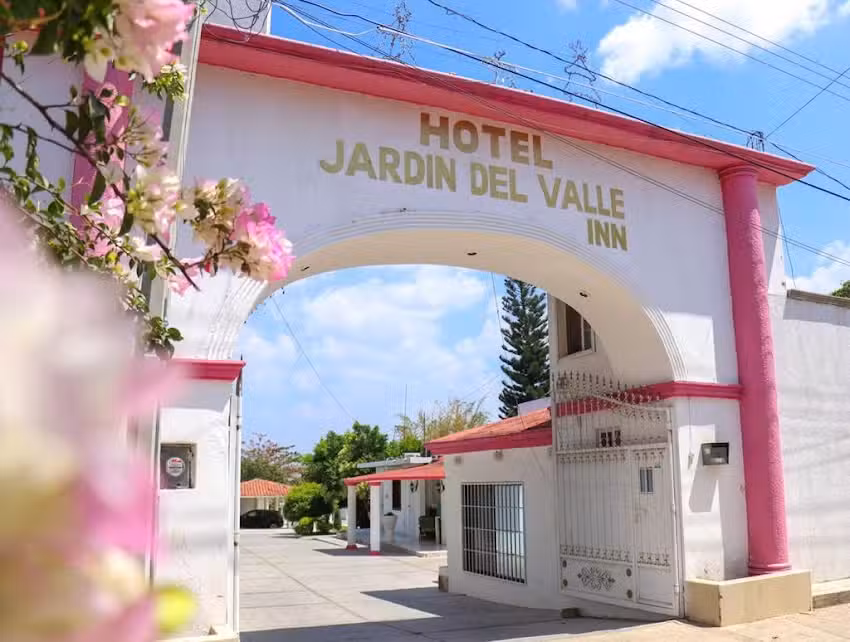 Hotel Jard&iacute;n del Valle INN