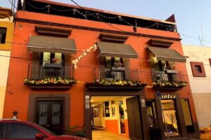 Hotel Jim&eacute;nez