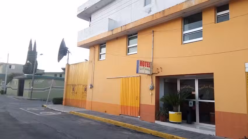 Hotel La Fuente