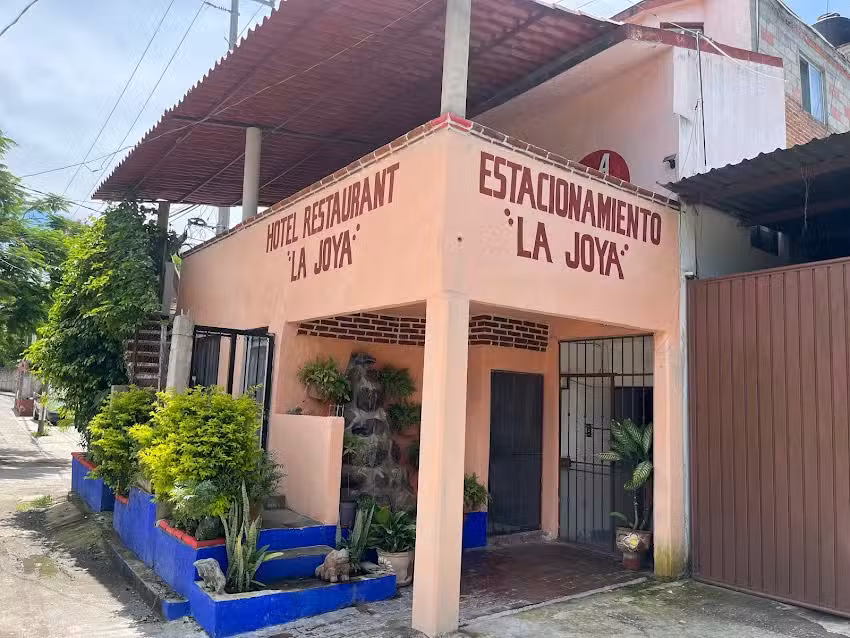 HOTEL LA JOYA