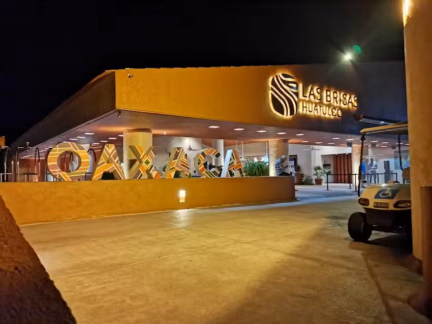 Hotel Las Brisas Huatulco