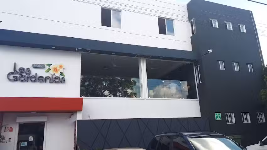 Hotel Las Gardenias