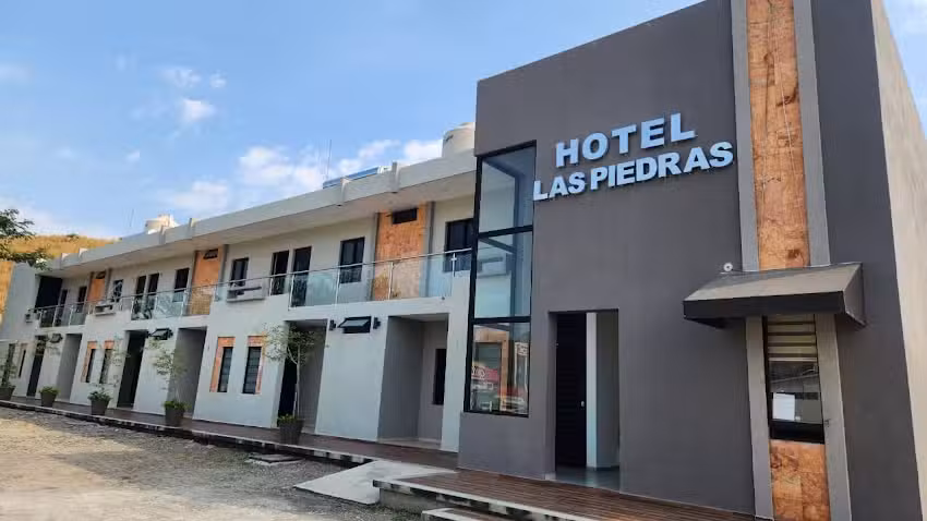 Hotel Las Piedras