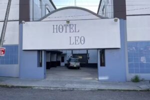 Hotel Leo