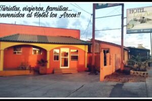Hotel Los Arcos