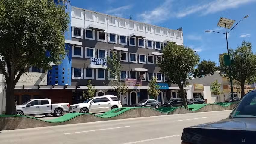 Hotel Luis Alberto