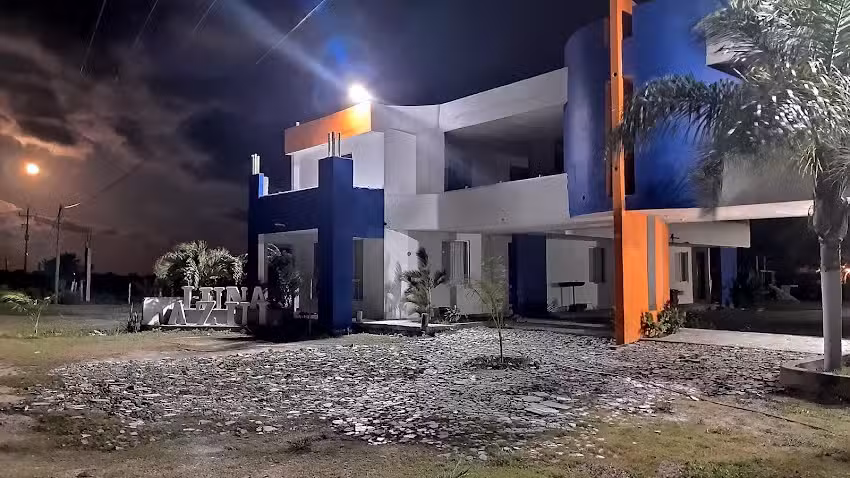 Hotel Luna Azul Inn