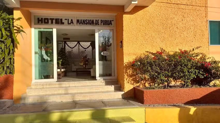 HOTEL MANSION DE PURUA