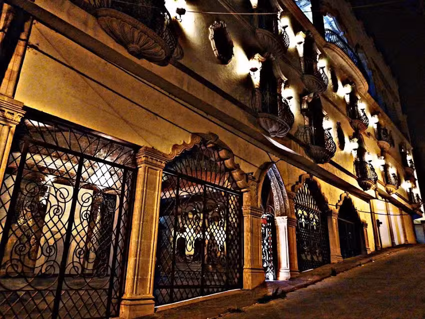 Hotel Mansi&oacute;n Italiana