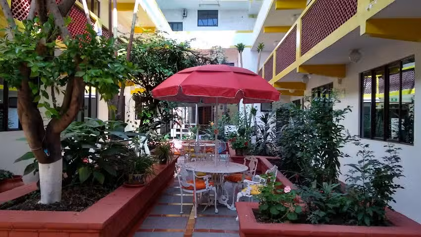 Hotel Mar&iacute;a Isabel