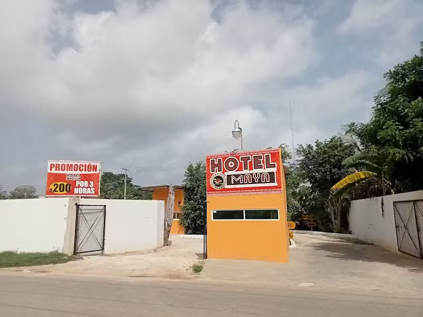 Hotel Maya