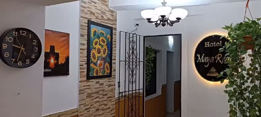 Hotel Maya Real
