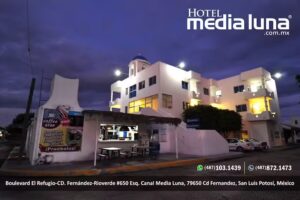Hotel Media Luna