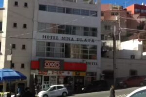 HOTEL MINA PLATA