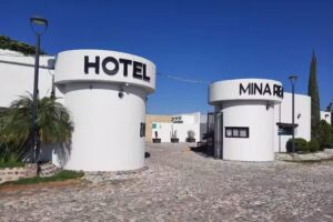 Hotel Mina Real Cedral