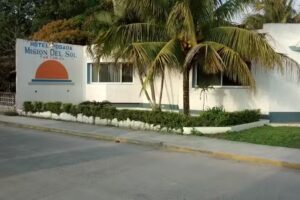 Hotel Misión Del Sol