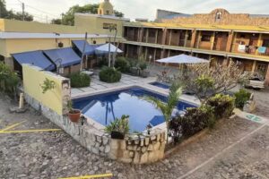 Hotel Montroi Express