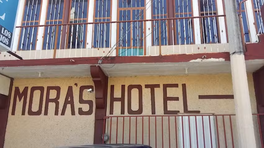 Hotel Mora S