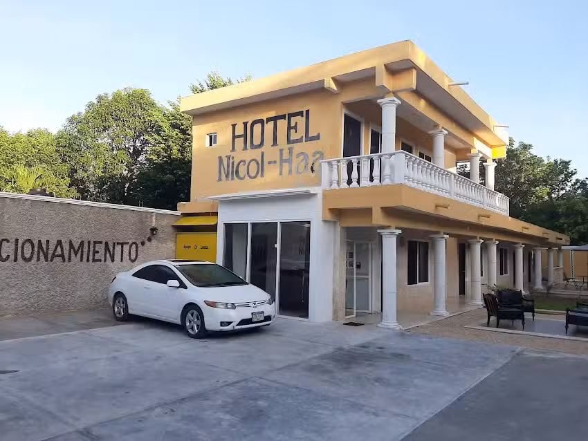 Hotel Nikol -ha