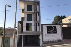 HOTEL NUEVA LUNA