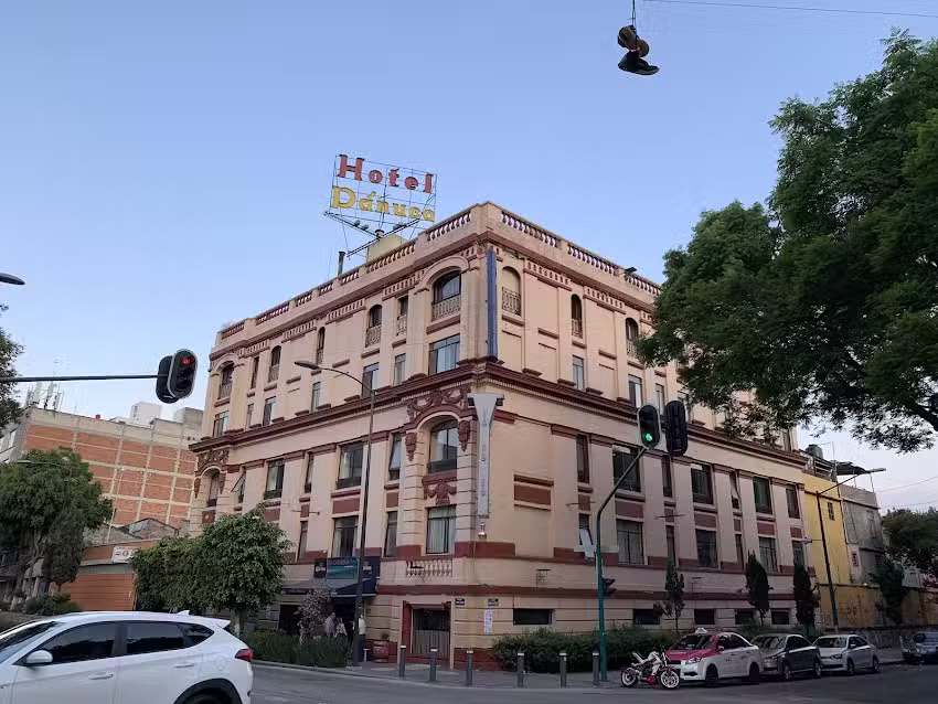 Hotel P&aacute;nuco