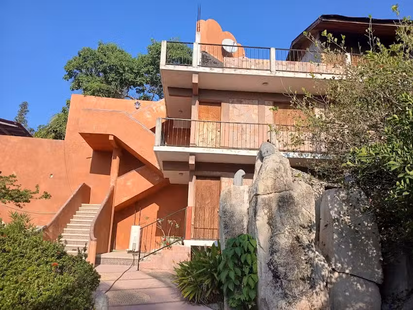 Hotel Paradise Lagoon