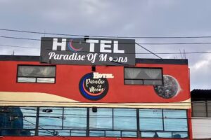 Hotel Paradise of Moons