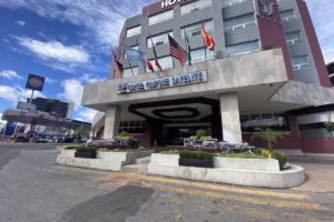 Hotel Parque Satélite