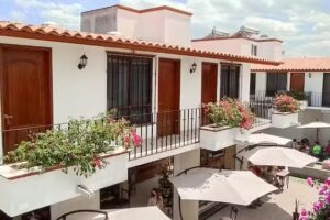 Hotel Plaza Bugambilias