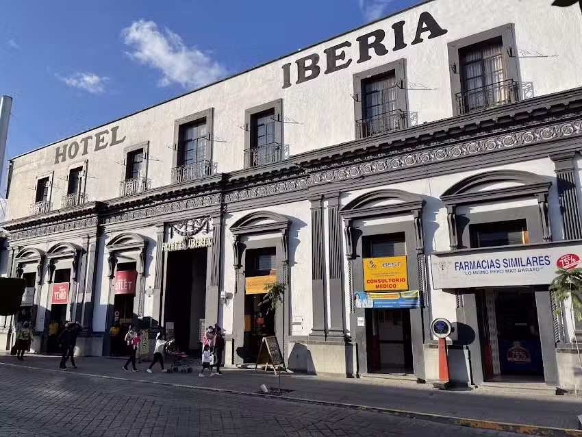 Hotel Plaza Iberia