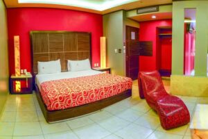 Hotel Plutarco Suites