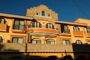 Hotel Portales Plaza