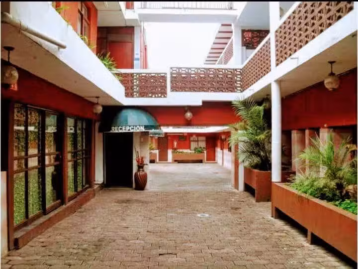 Hotel Posada de Villa, hospedaje Colonial u Hotel fulce Morelia