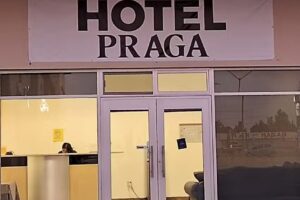 Hotel Praga, KM.14 Corredor Comercial