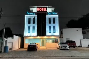 Hotel Puerta del mar