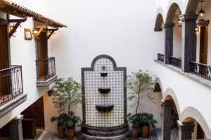 Hotel Puerta San Pedro