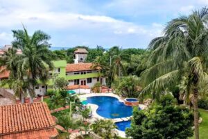 Hotel Punta Esmeralda