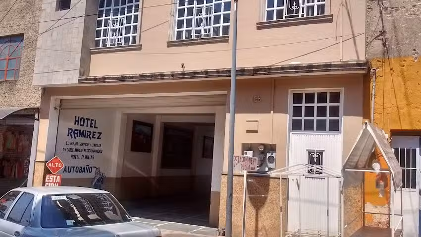Hotel Ramirez