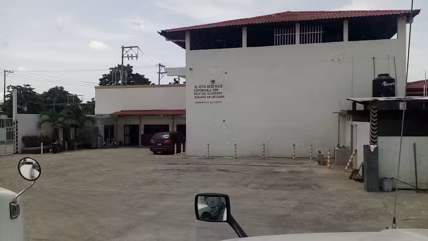 Hotel Ravi