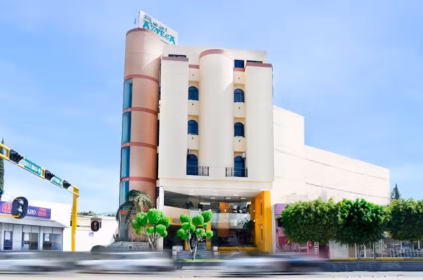 Hotel Real Azteca