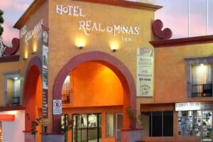 Hotel Real De Minas Inn