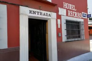 Hotel Recreo