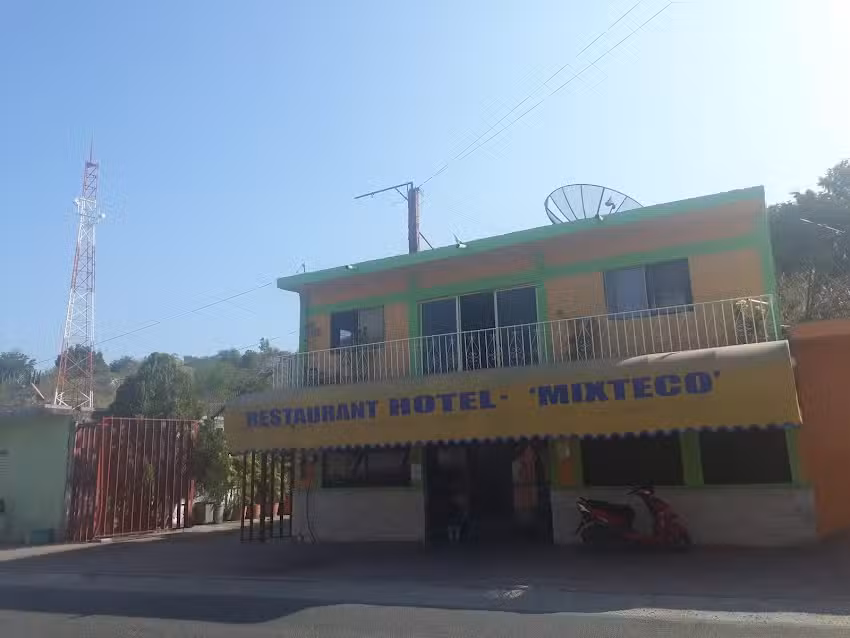 Hotel Restaurant Mixteco